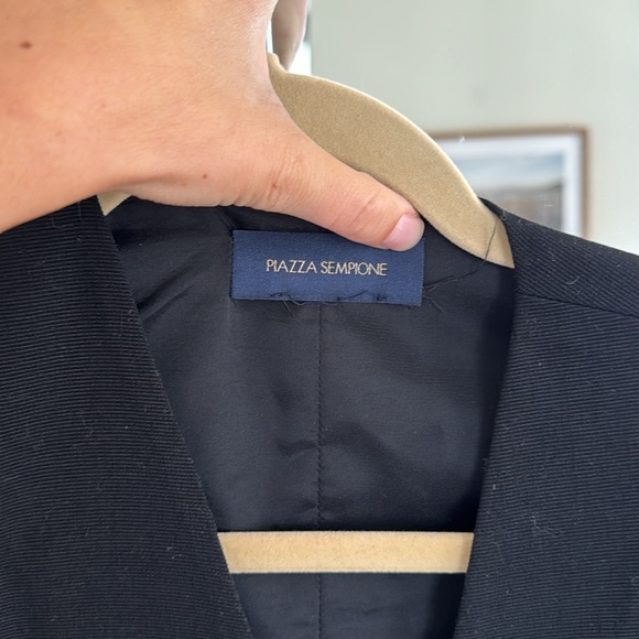 Italian Designer black vest - size small . Rare Piazza sempione - Picture 3 of 3